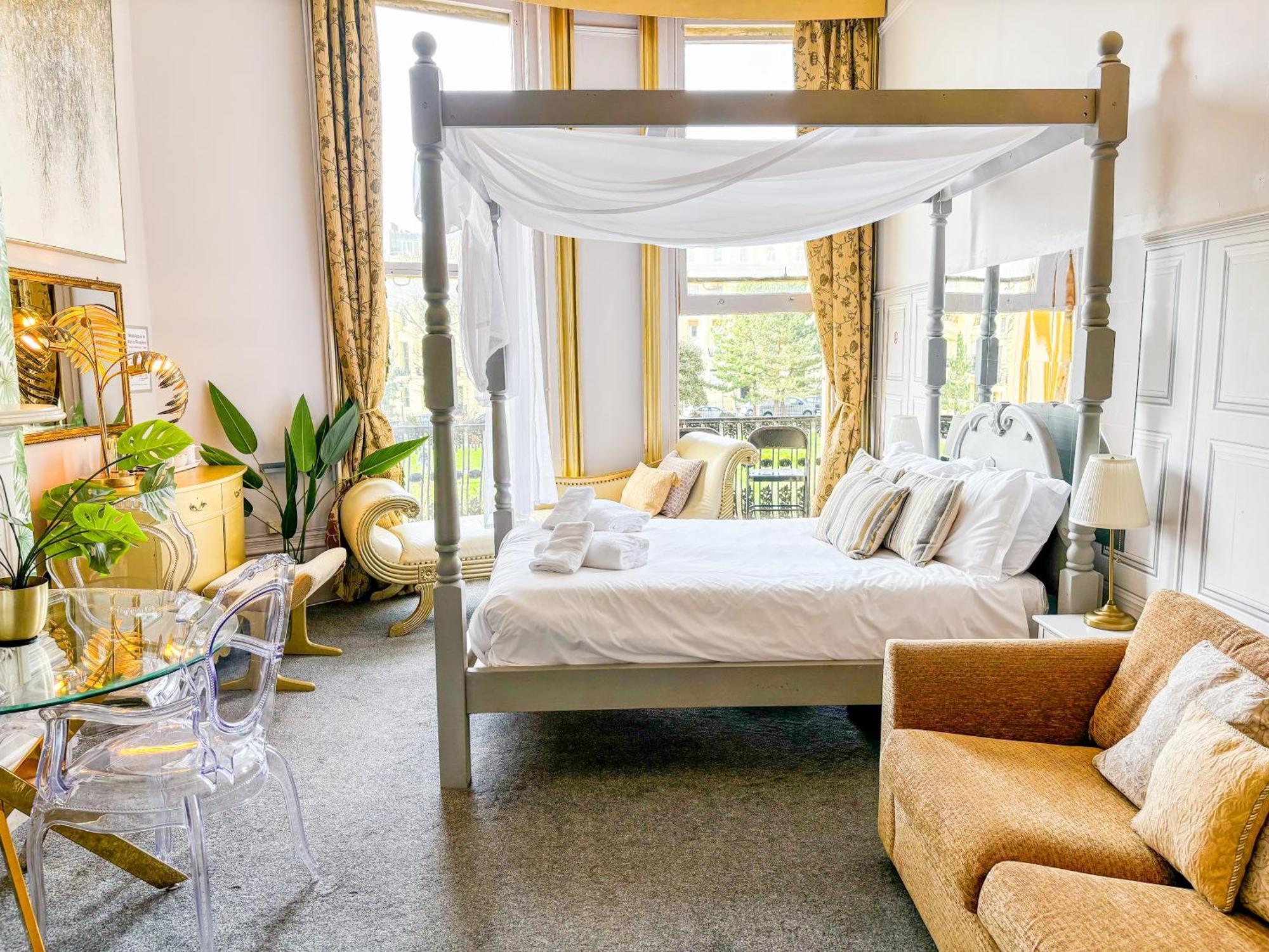 X Hotel Brunswick Square Hove Esterno foto