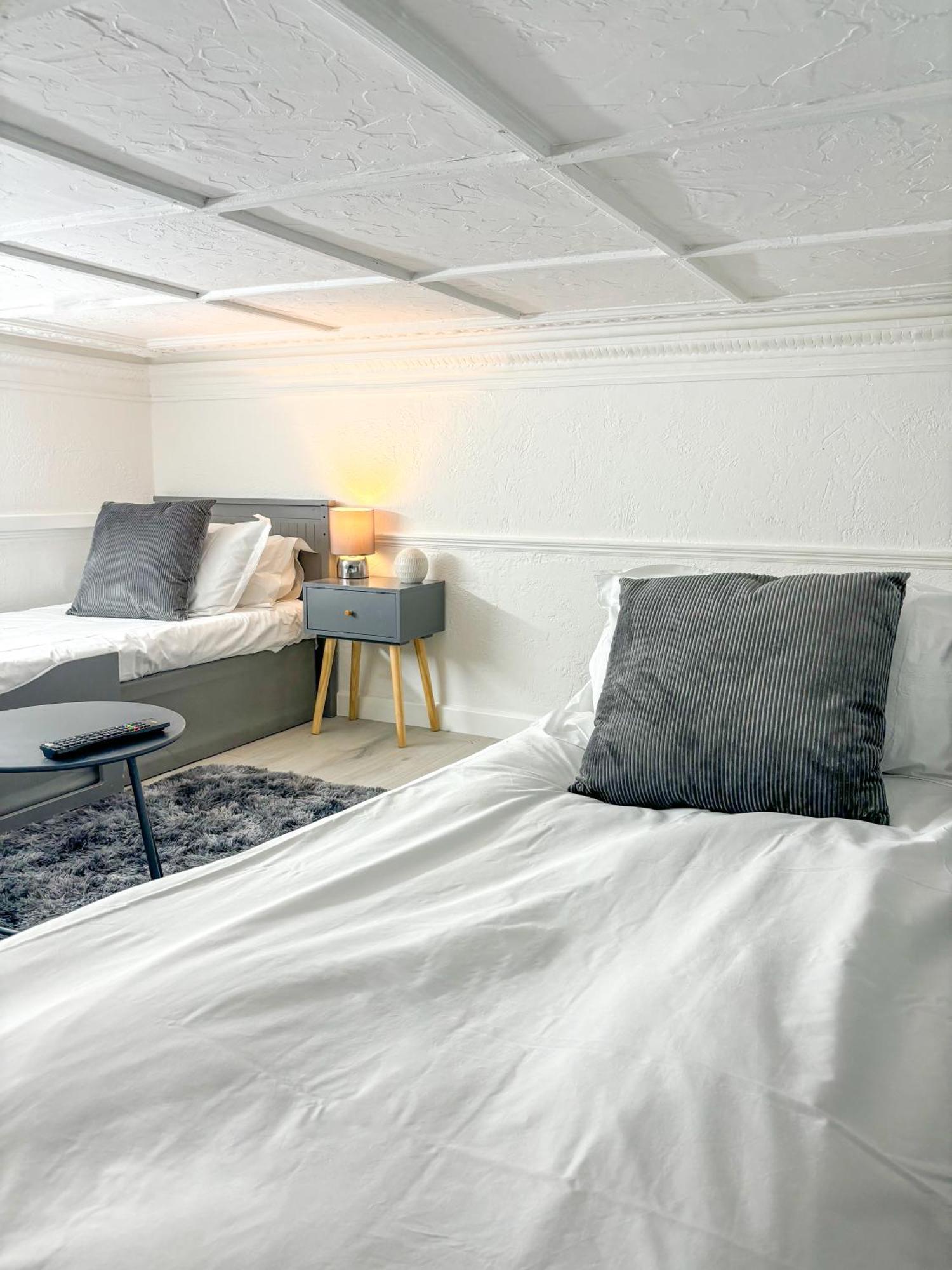 X Hotel Brunswick Square Hove Esterno foto