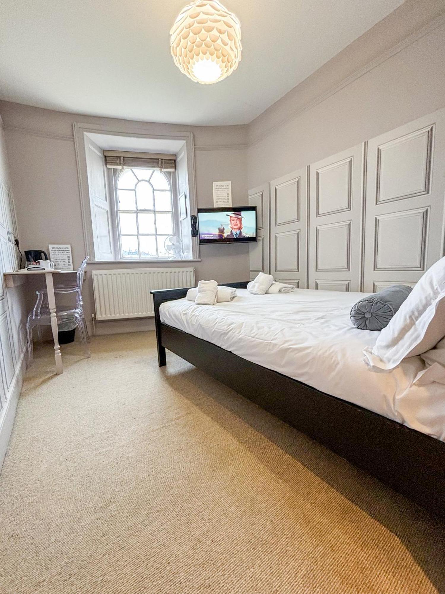 X Hotel Brunswick Square Hove Esterno foto